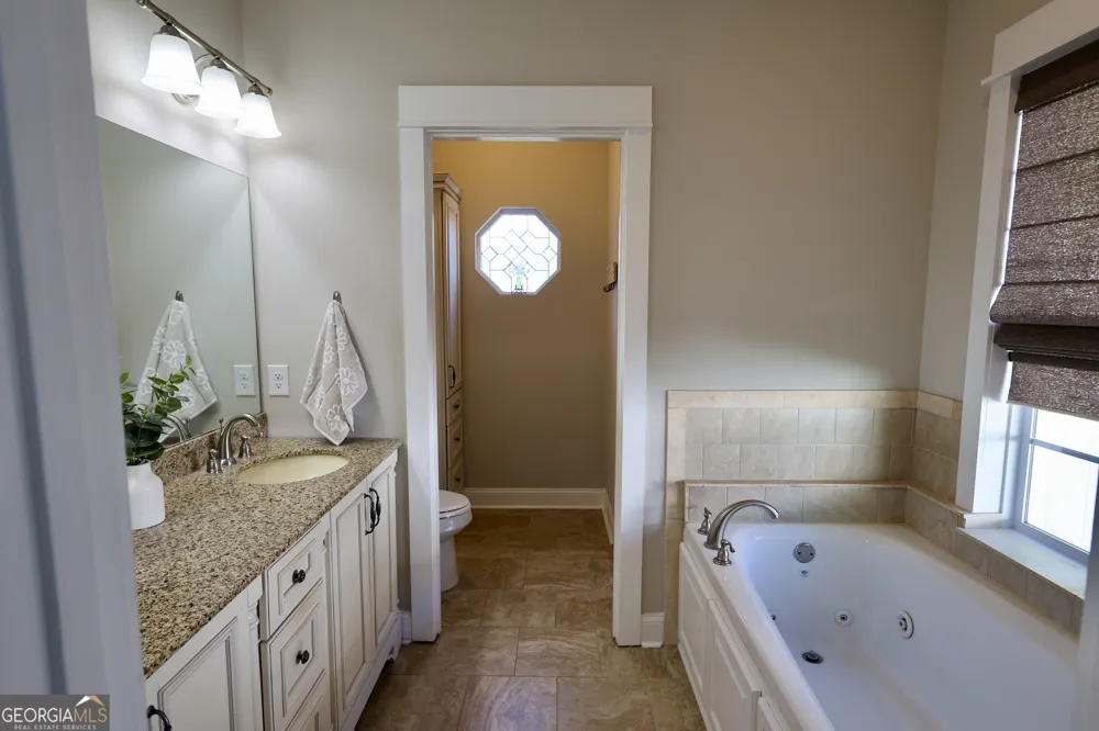 303 Overlook BND Kingsland, GA 31548