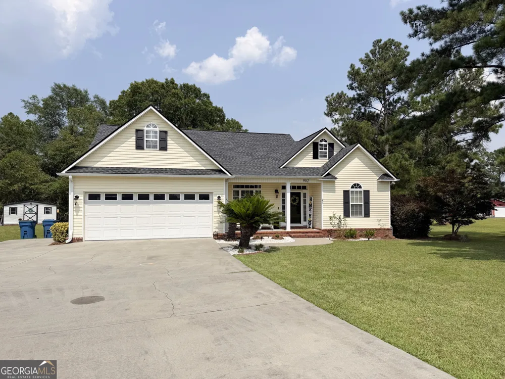 902 Nathan CT Vidalia, GA 30474