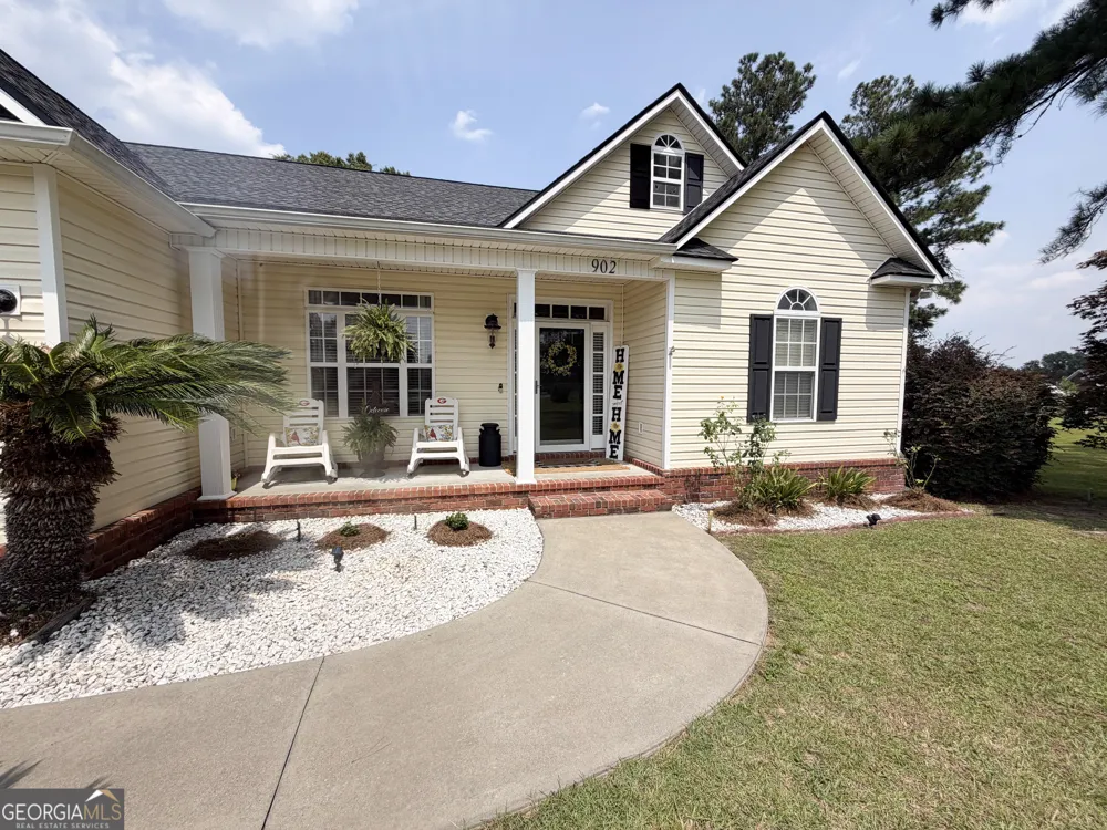 902 Nathan CT Vidalia, GA 30474