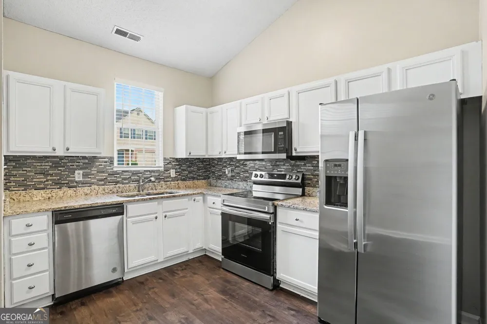 6655 Sunset PARK Rex, GA 30273