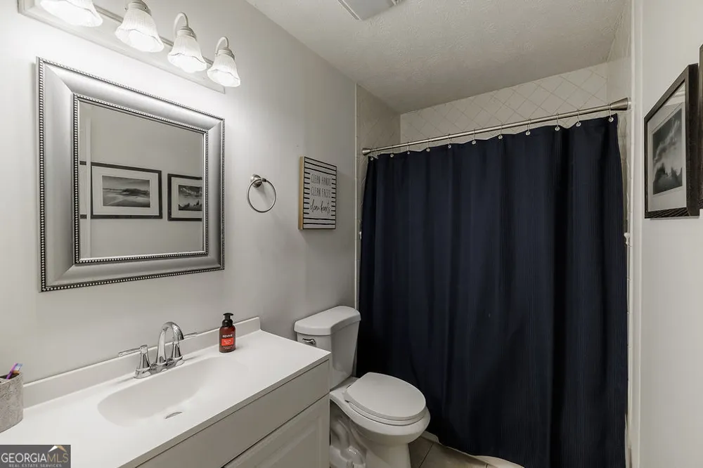 220 Eaglewood CT Athens, GA 30606