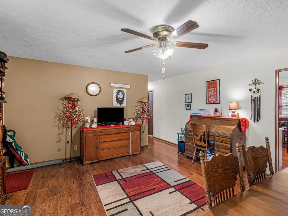 2037 Hampton Locust Grove RD Locust Grove, GA 30248