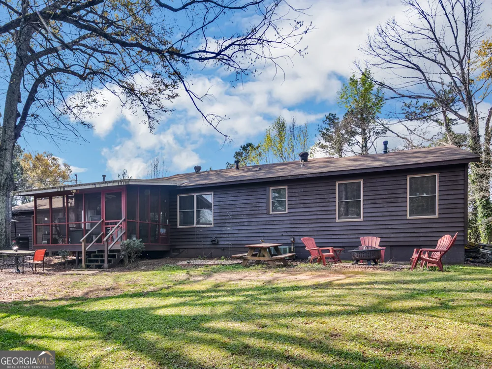 2037 Hampton Locust Grove RD Locust Grove, GA 30248