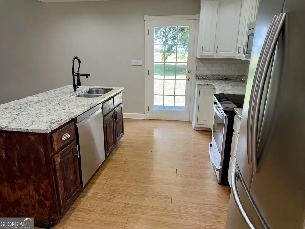 3433 Ruckersville RD Elberton, GA 30635