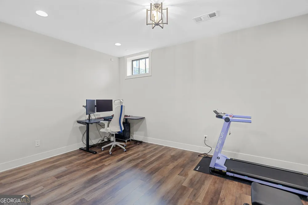 4466 Lemon ST Acworth, GA 30101