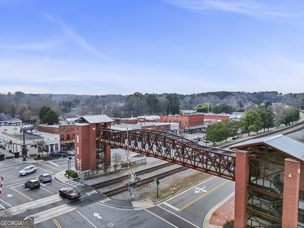 4466 Lemon ST Acworth, GA 30101