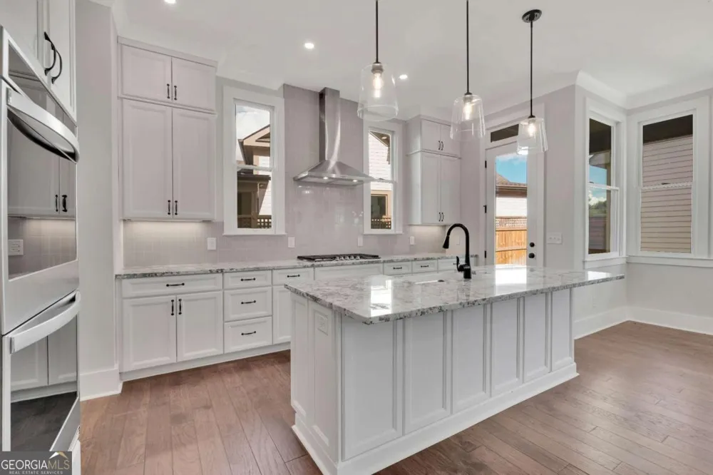 1356 Flora DR Conyers, GA 30094