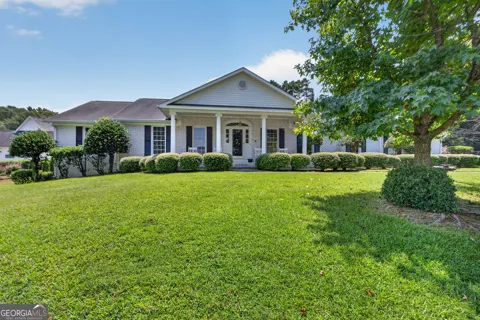 6 Greenbriar LN SE