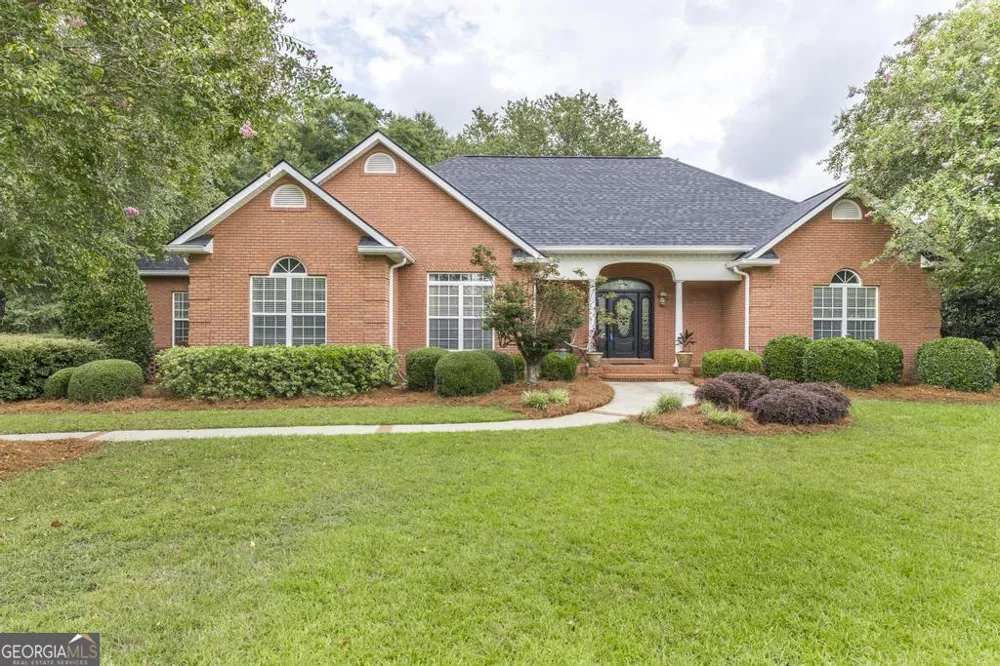 206 Jester LN Kathleen, GA 31047