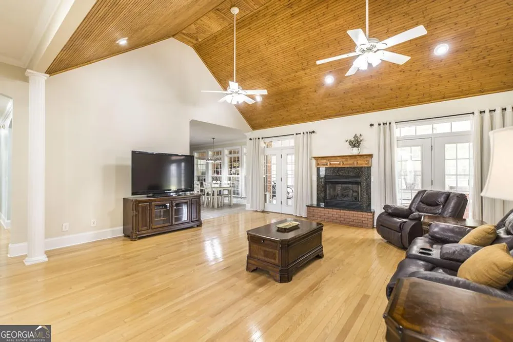 206 Jester LN Kathleen, GA 31047