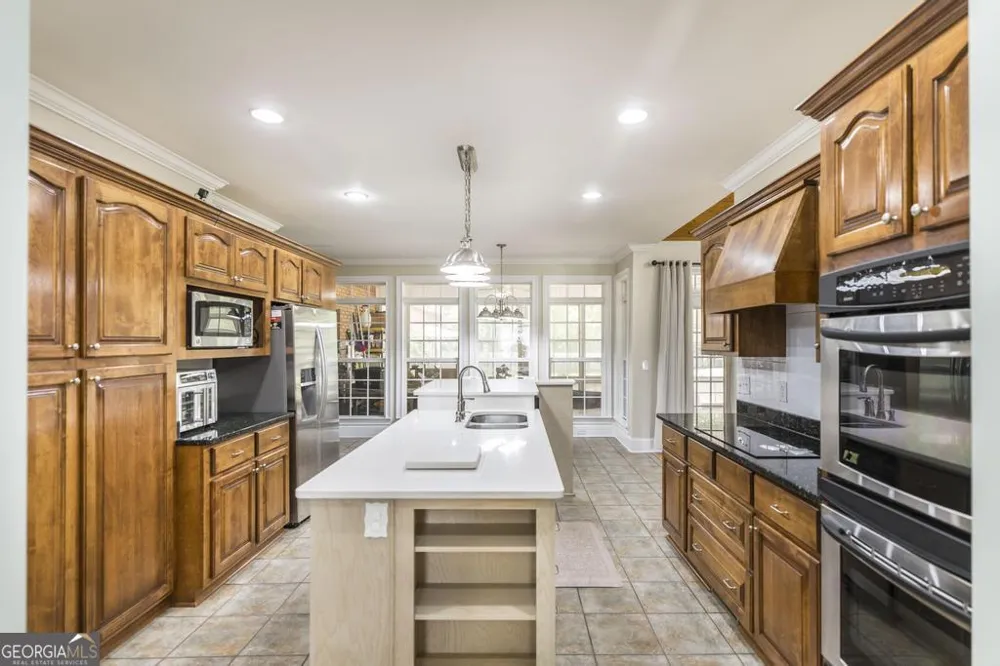 206 Jester LN Kathleen, GA 31047