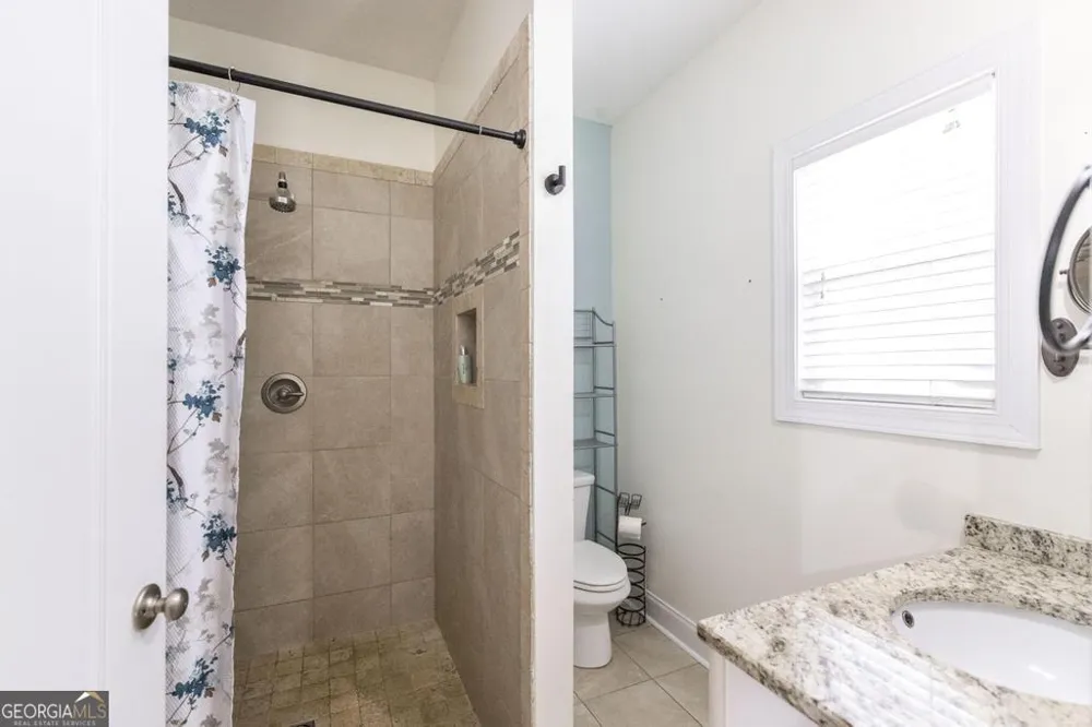 206 Jester LN Kathleen, GA 31047