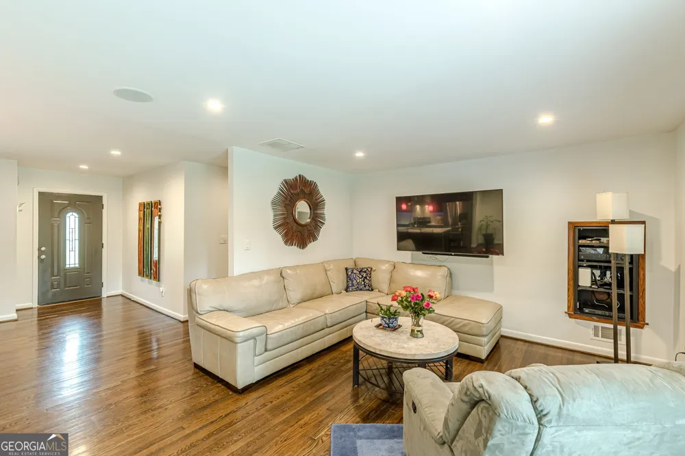 3499 Fairway DR College Park, GA 30337