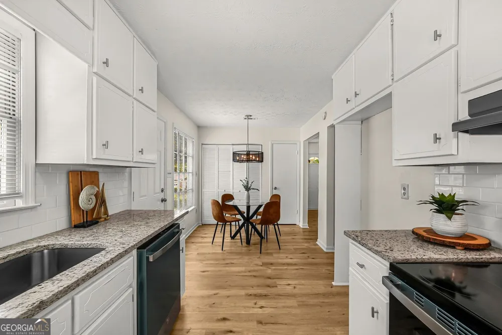 8426 Alden DR Riverdale, GA 30274