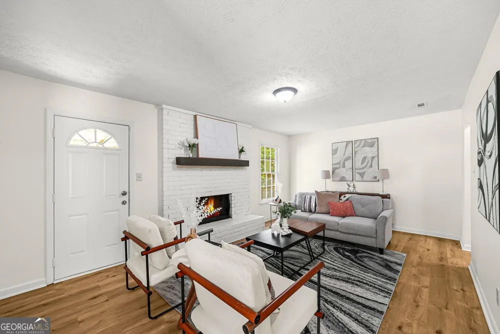 8426 Alden DR Riverdale, GA 30274