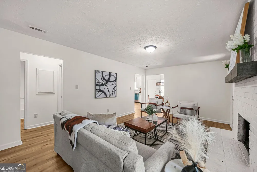 8426 Alden DR Riverdale, GA 30274