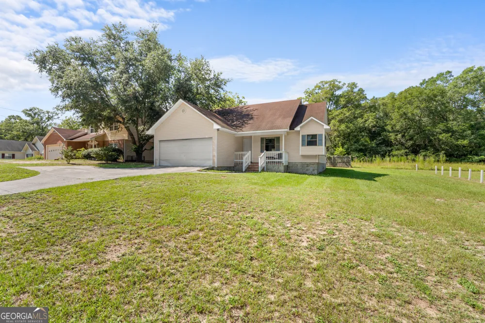 204 Lewis ST Statesboro, GA 30458