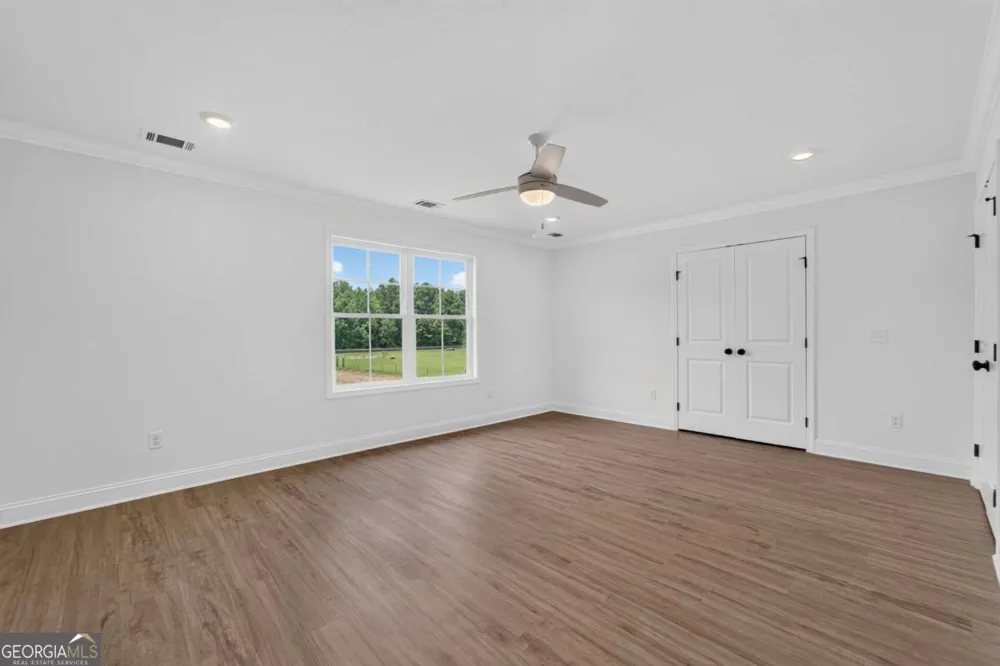 523 S T Morris RD NE Ludowici, GA 31316