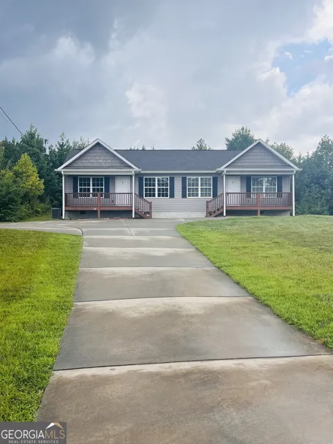 2738 Rauschenberg RD