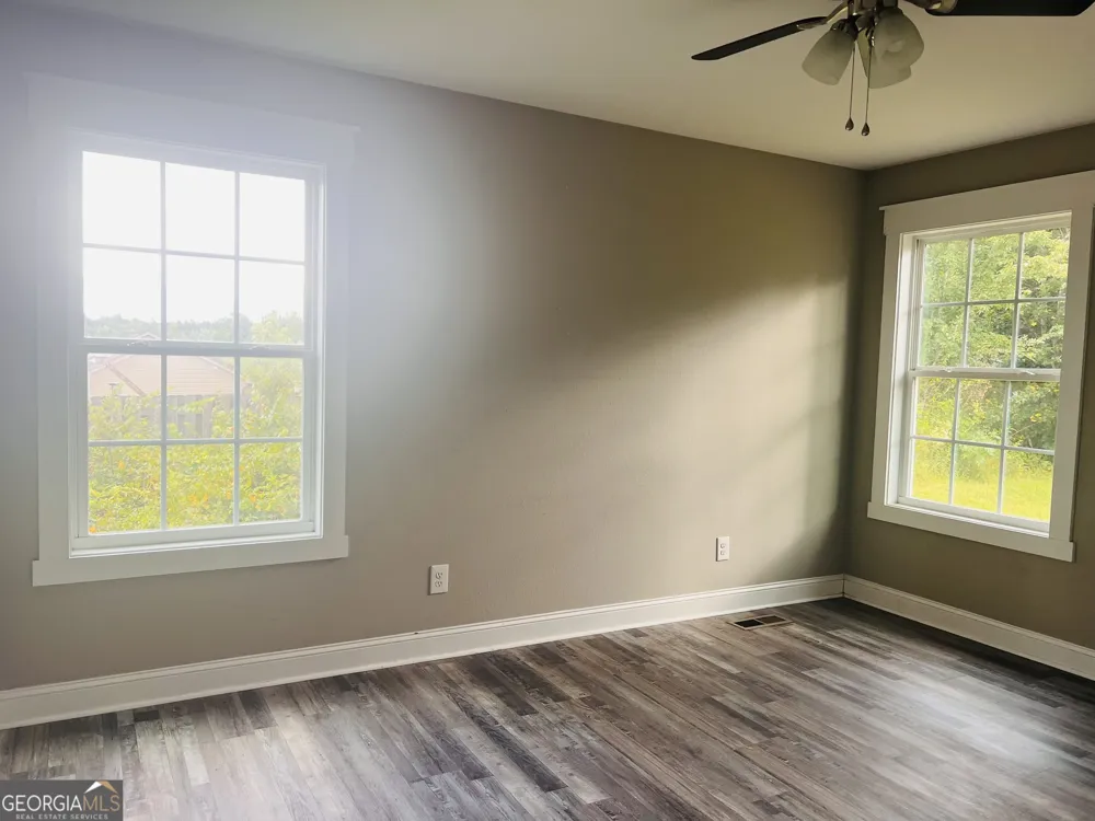 2738 Rauschenberg RD Dalton, GA 30721