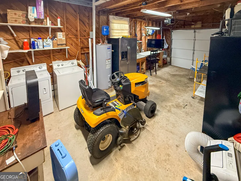 3729 Duncan Bridge RD Cornelia, GA 30531