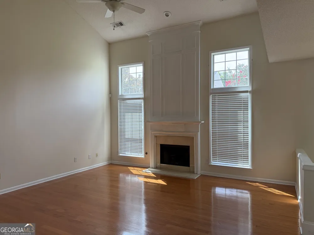 8910 Ruel LN Suwanee, GA 30024