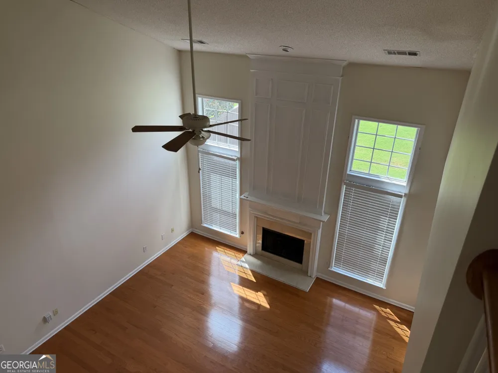 8910 Ruel LN Suwanee, GA 30024