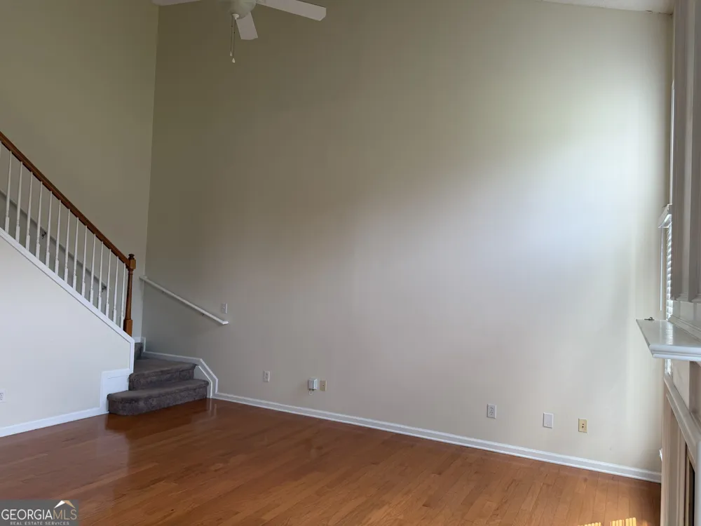 8910 Ruel LN Suwanee, GA 30024