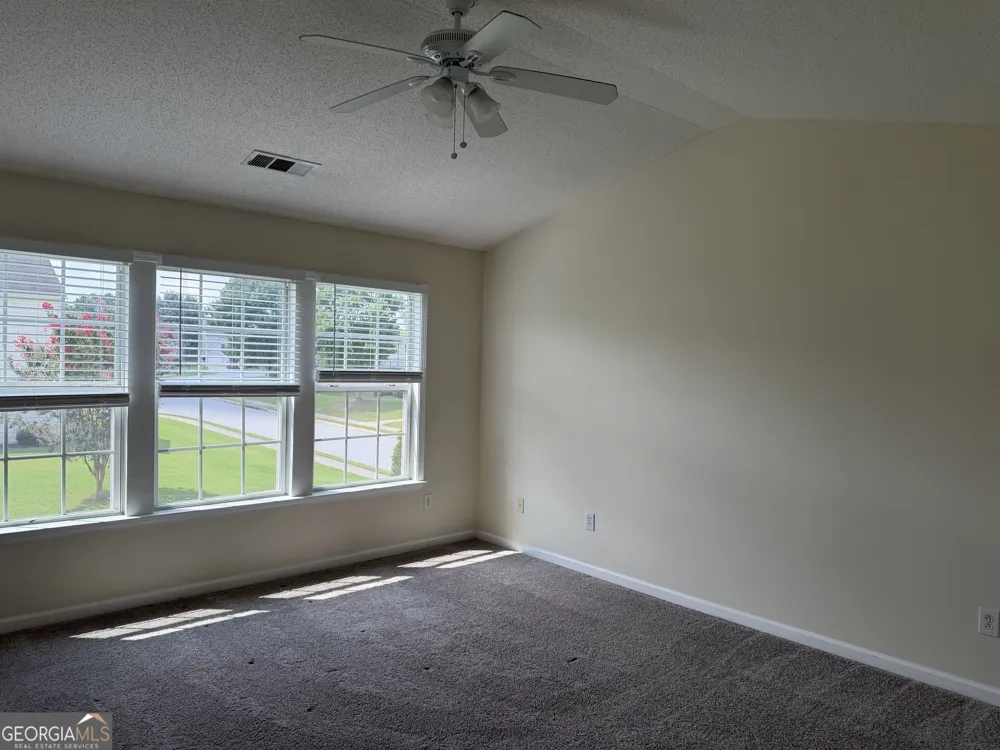 8910 Ruel LN Suwanee, GA 30024