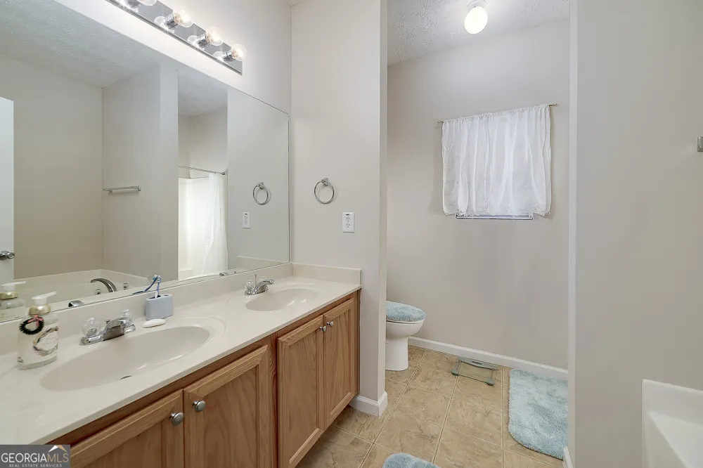 140 Astilbe Meadow DR Locust Grove, GA 30248