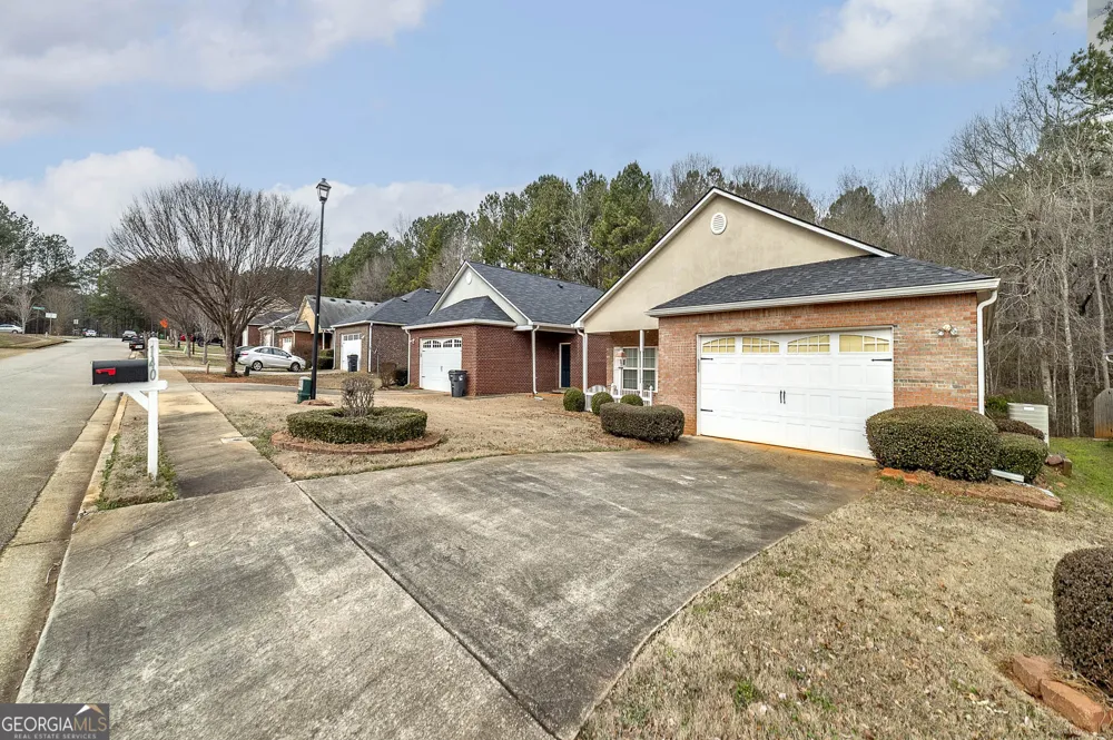 140 Astilbe Meadow DR Locust Grove, GA 30248