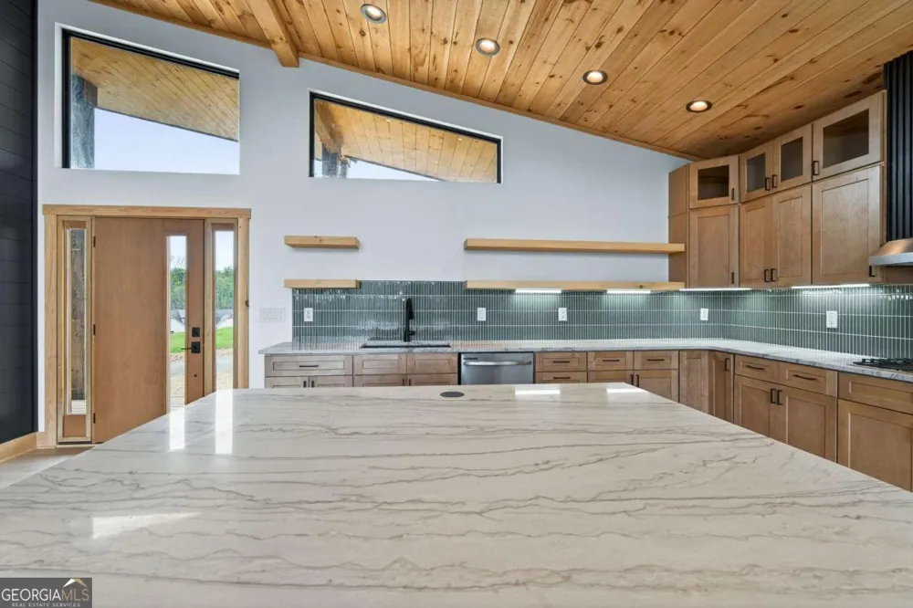 251 Mystic DR Ellijay, GA 30540