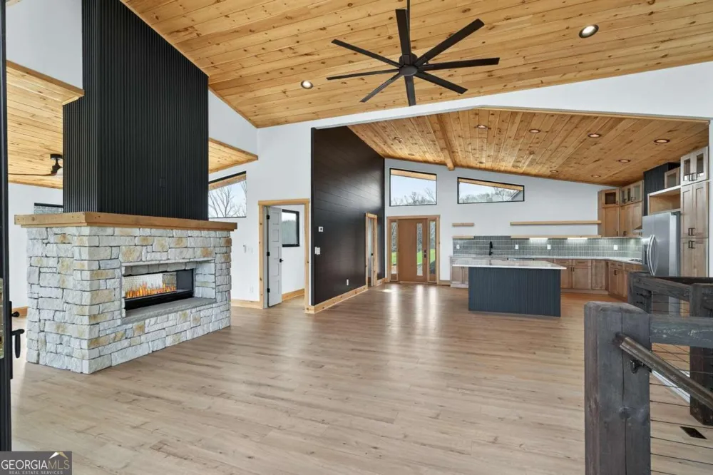 251 Mystic DR Ellijay, GA 30540