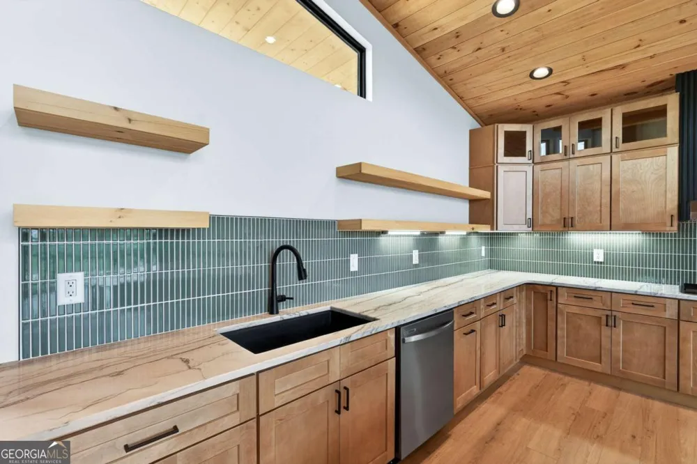 251 Mystic DR Ellijay, GA 30540