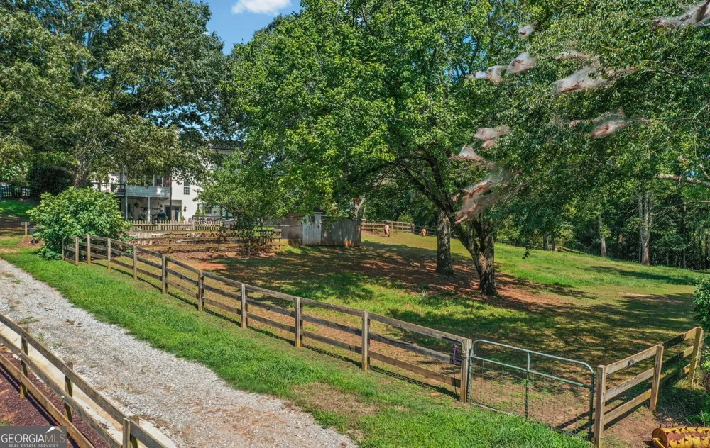 3204 Reavis Mountain RD Ball Ground, GA 30107