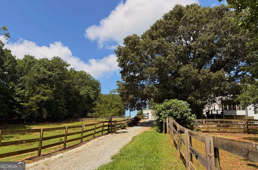 3204 Reavis Mountain RD Ball Ground, GA 30107