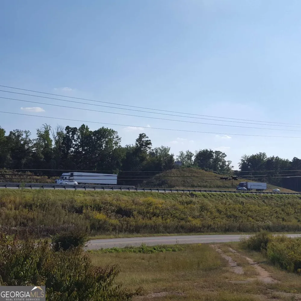 271 Harbor Light Marina RD Lavonia, GA 30553