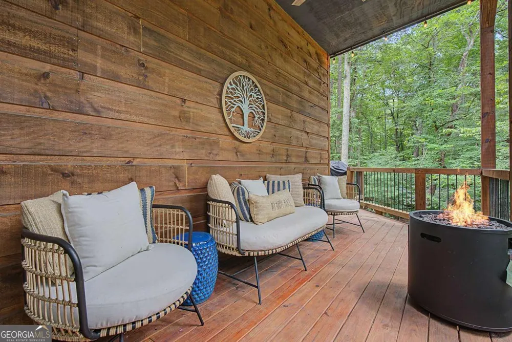 67 Citrine CT Ellijay, GA 30540