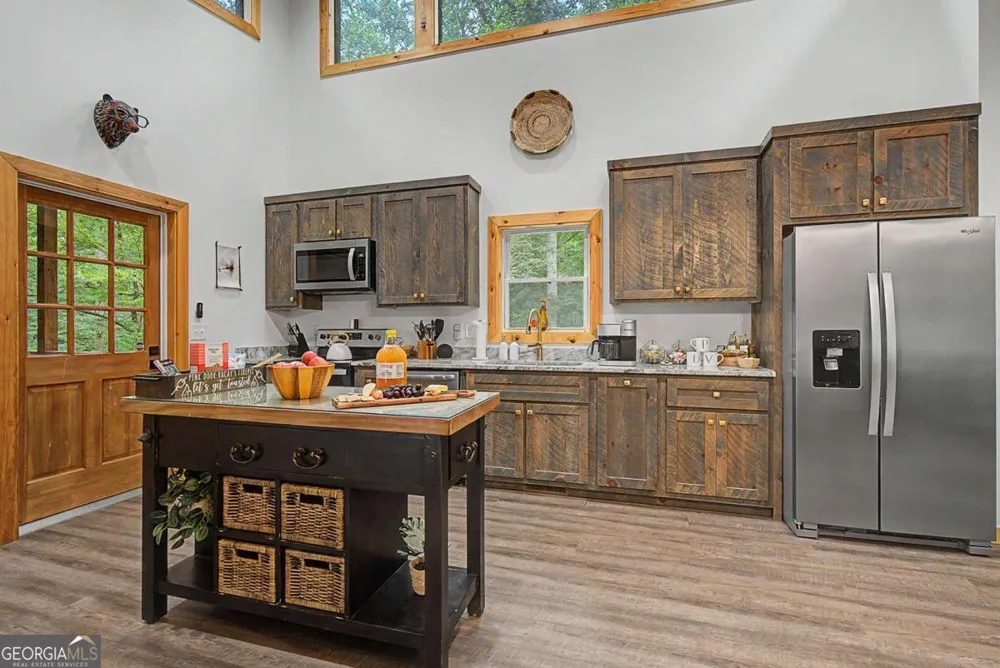 67 Citrine CT Ellijay, GA 30540