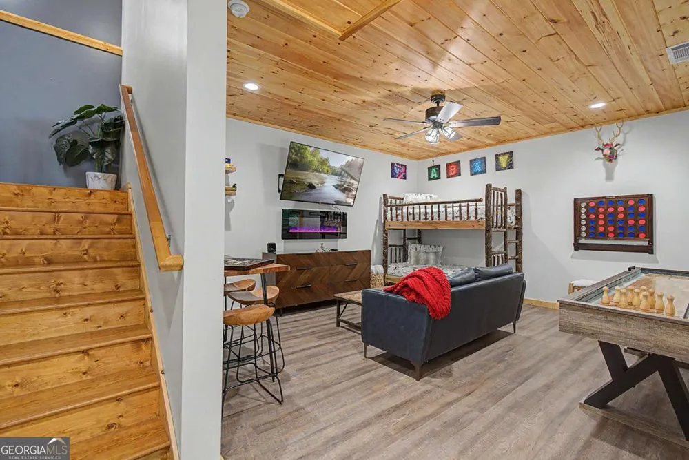 67 Citrine CT Ellijay, GA 30540