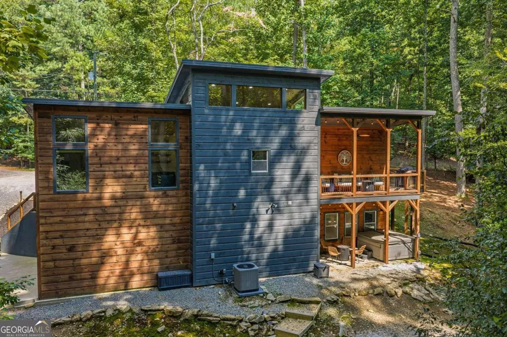 67 Citrine CT Ellijay, GA 30540