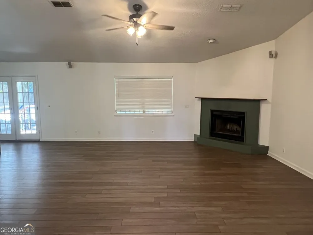 308 Maggie WAY St. Marys, GA 31558