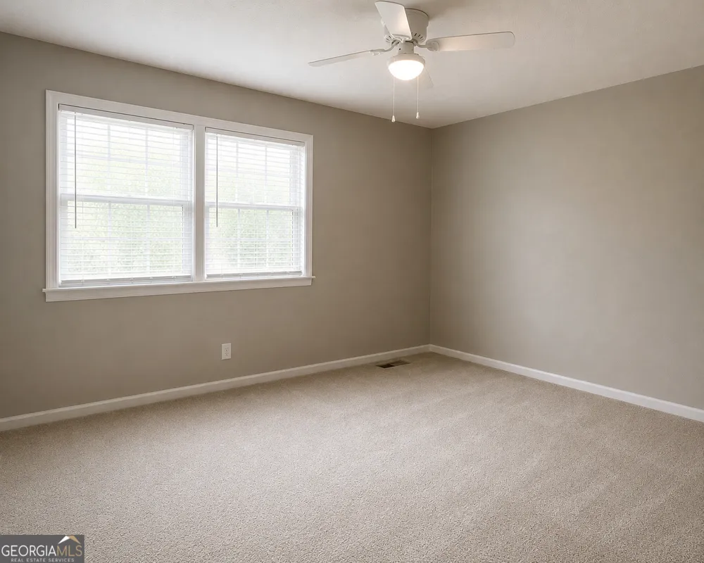 1856 Clinton RD Macon, GA 31211