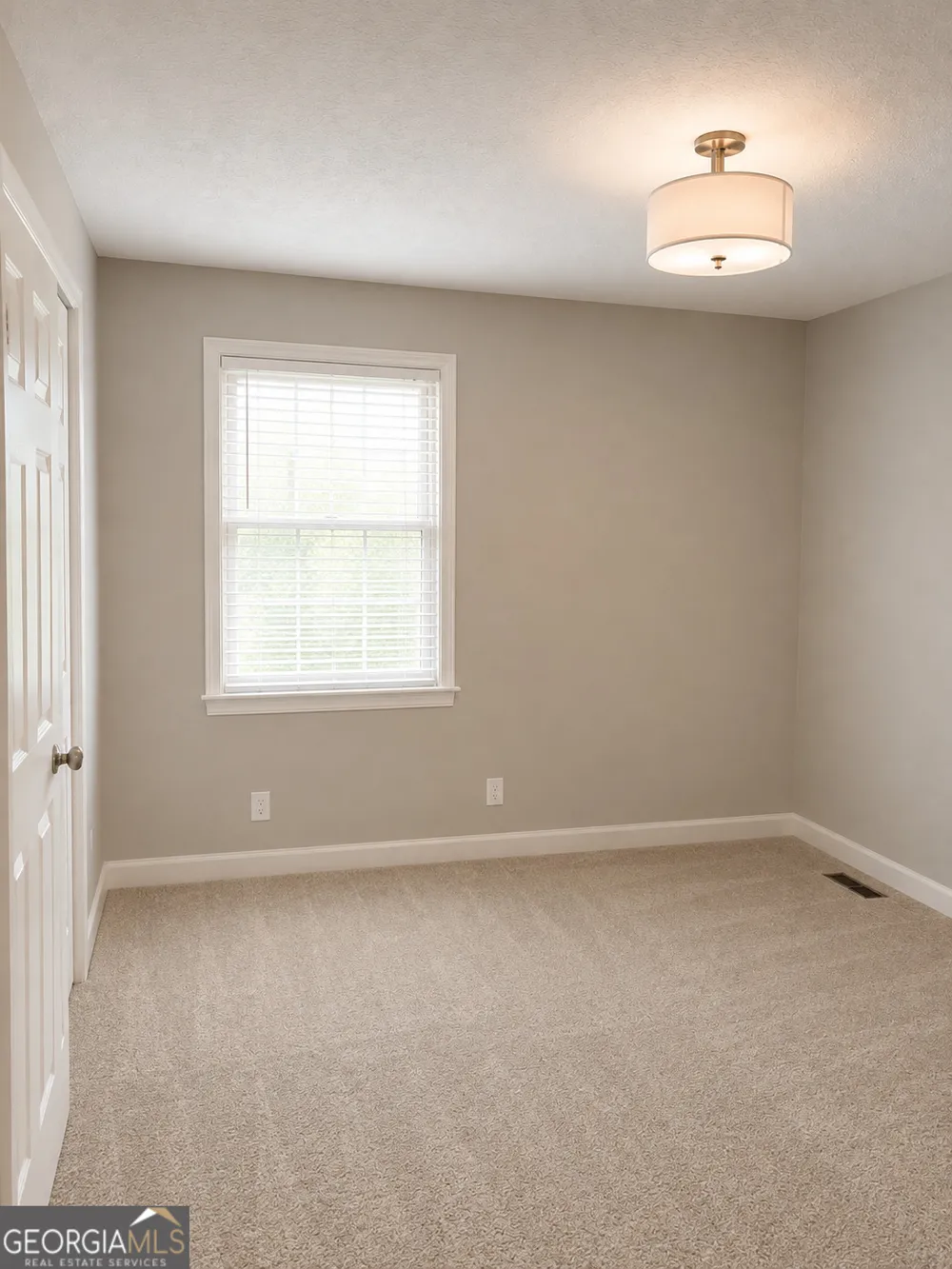 1856 Clinton RD Macon, GA 31211