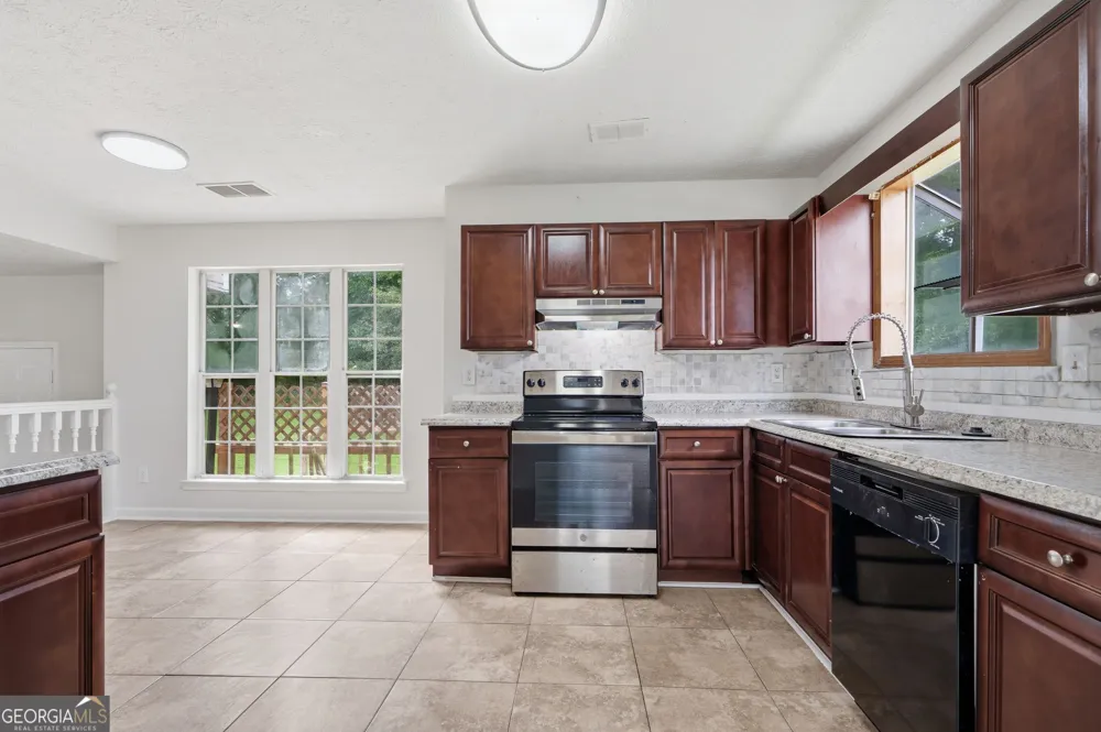 435 Churchill CT Jonesboro, GA 30238