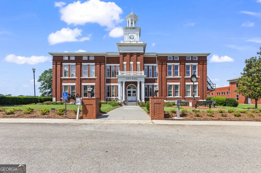 355 Chuli RD Locust Grove, GA 30248