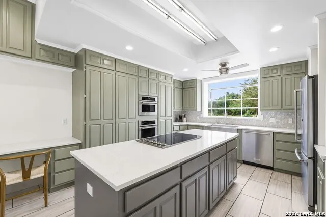 618 MAIN ST Kerrville, TX 78028