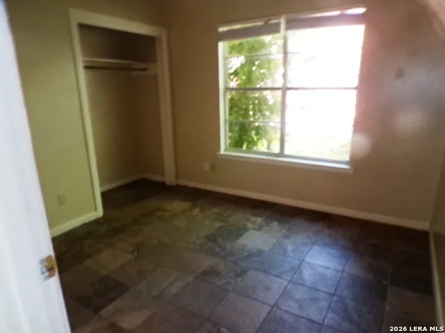 902 E CROCKETT ST Beeville, TX 78102