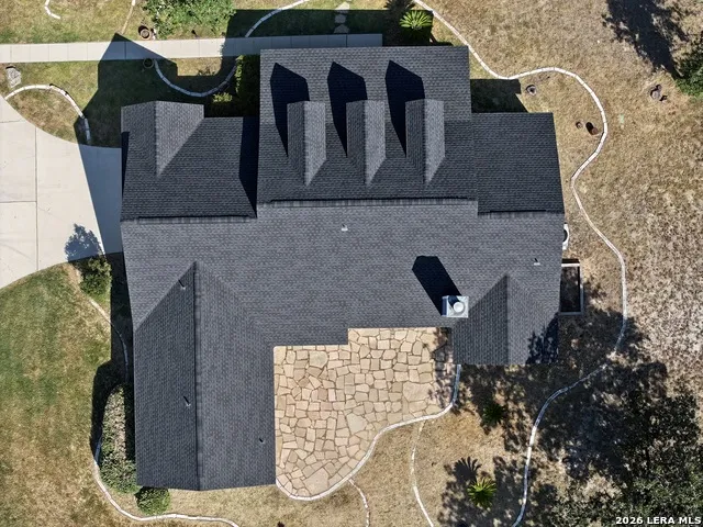 123 Scenic Oak Dr Floresville, TX 78114