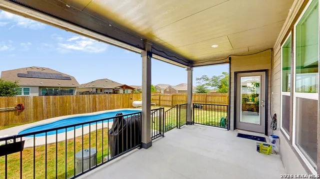 2704 Nueva Cordova Seguin, TX 78155